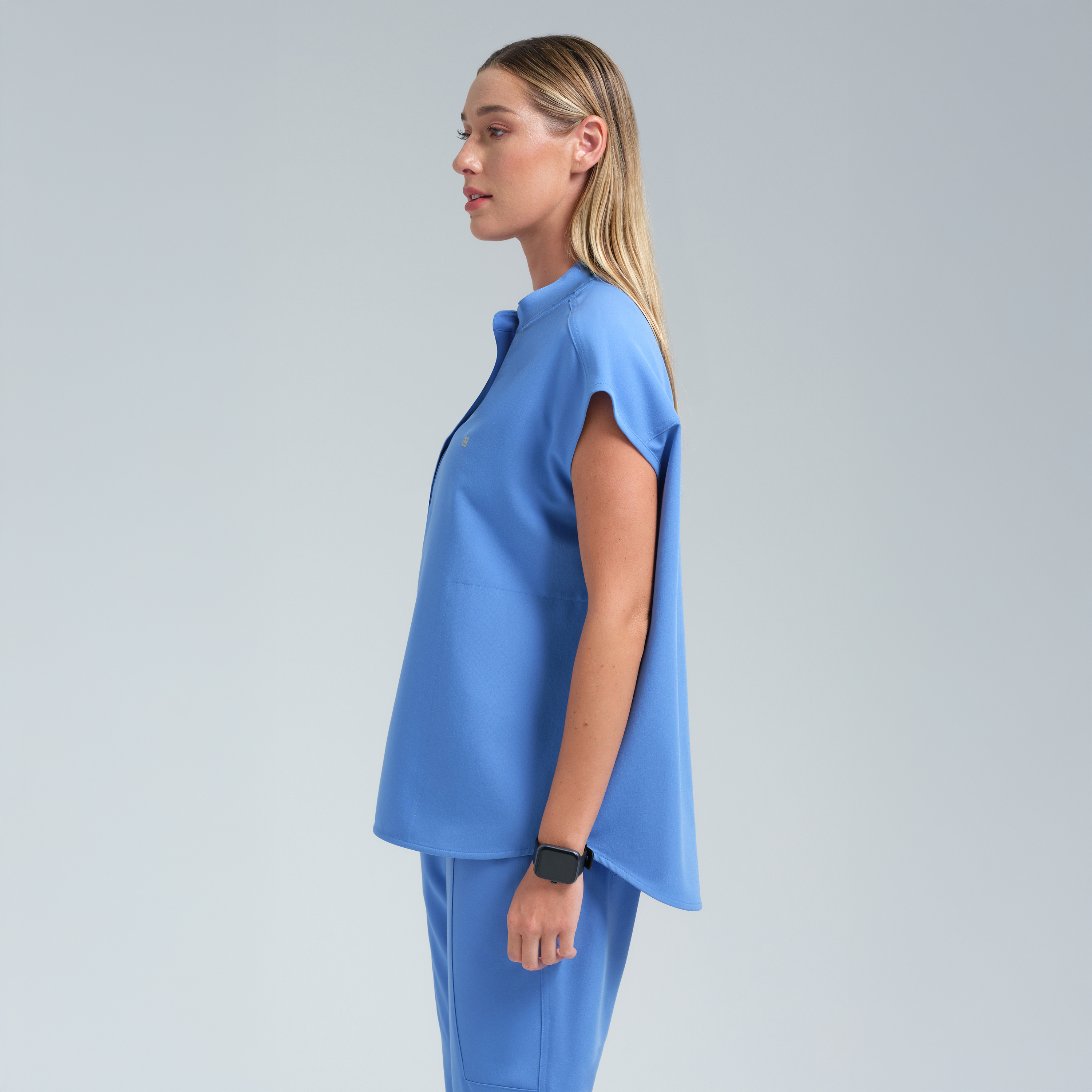 Alexandra Oversized Three Pocket Scrub Top Ceil Blue