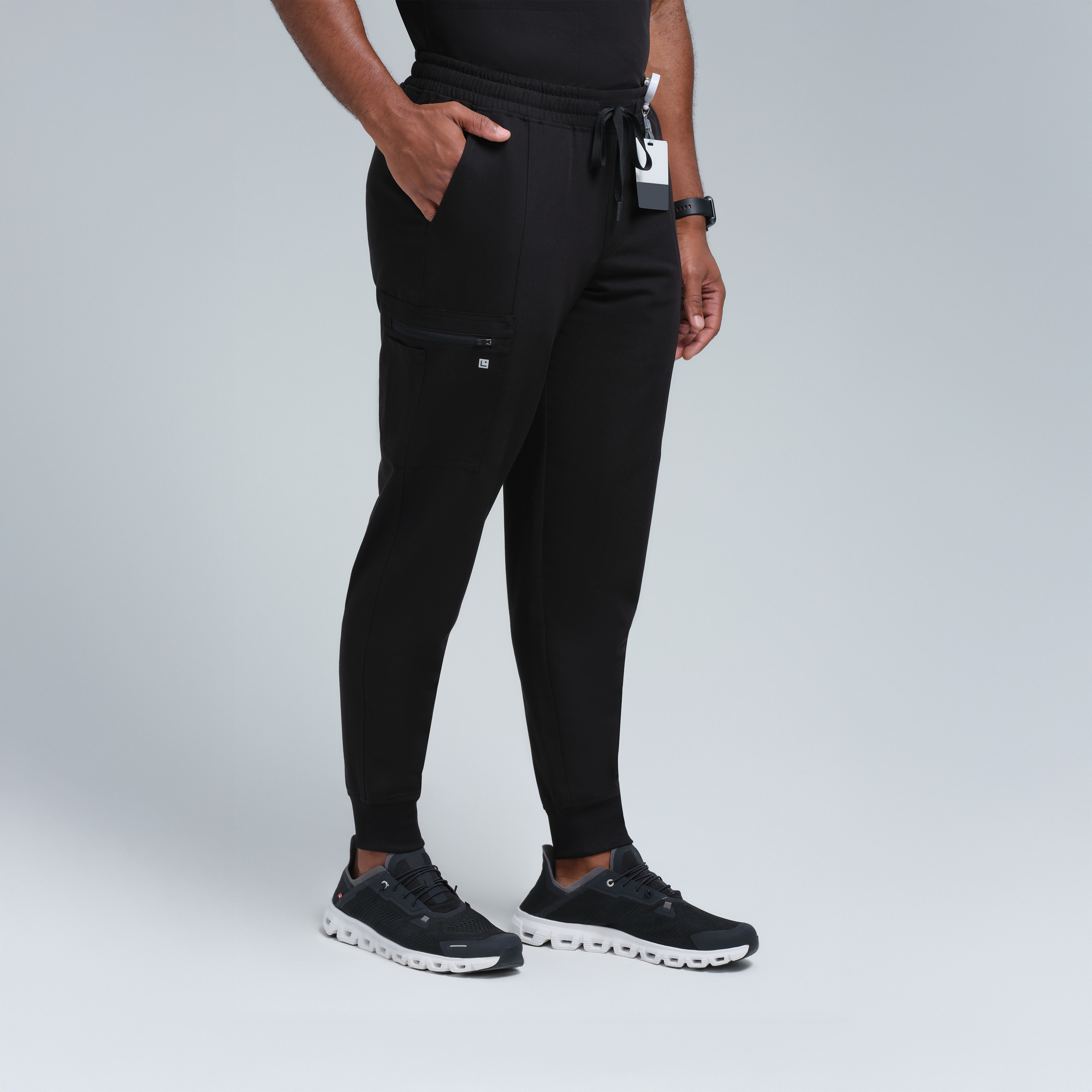 Kronos Men's Eight-Pocket Jogger Pant Black