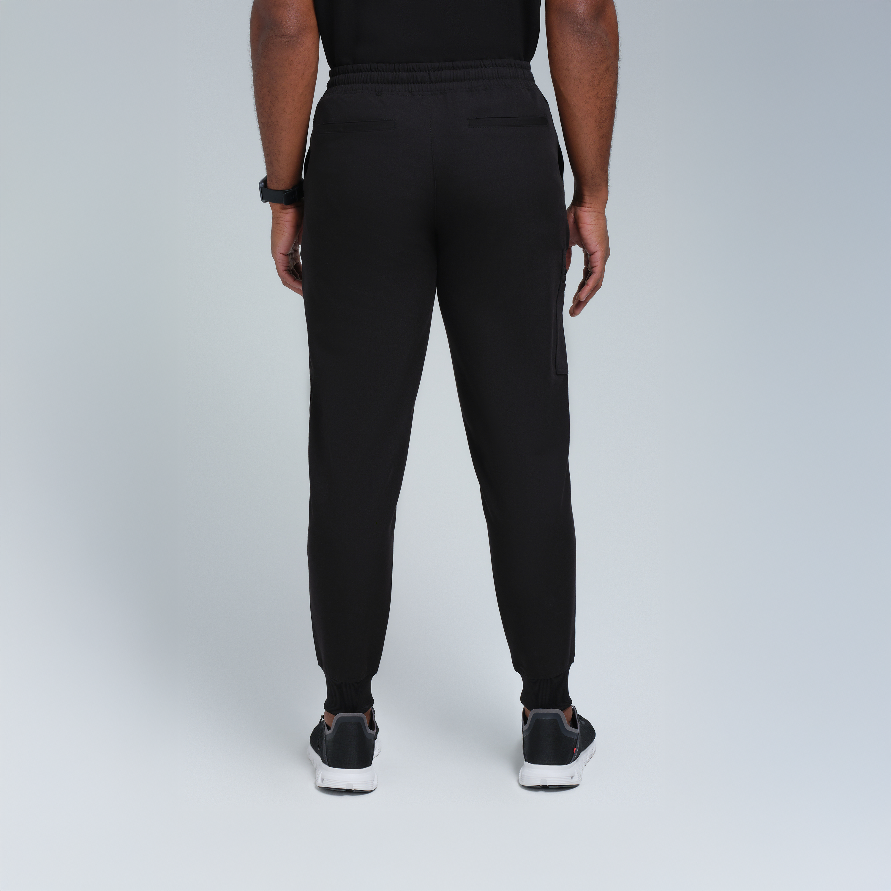 Kronos Men's Eight-Pocket Jogger Pant Black