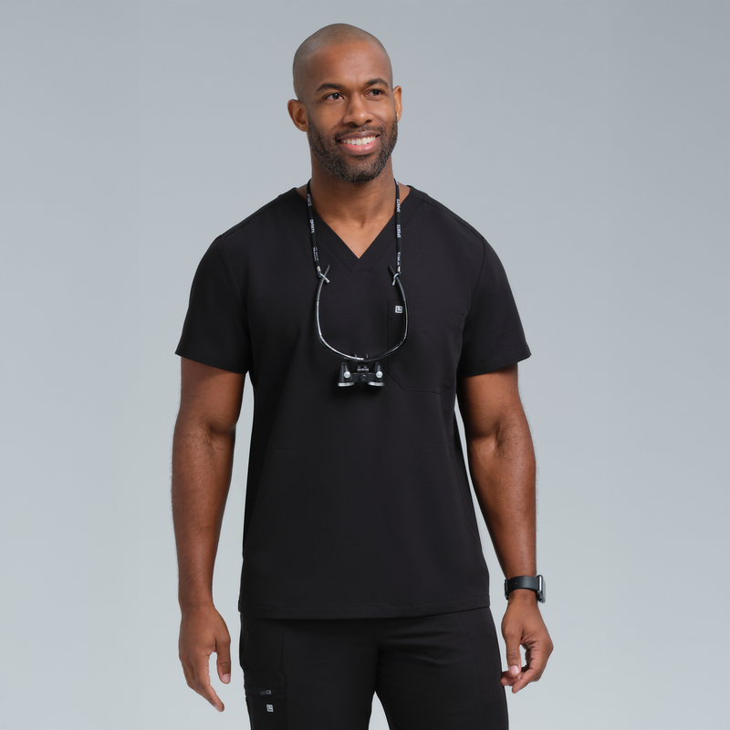 Neo Men’s Three Pocket Scrub Top Black