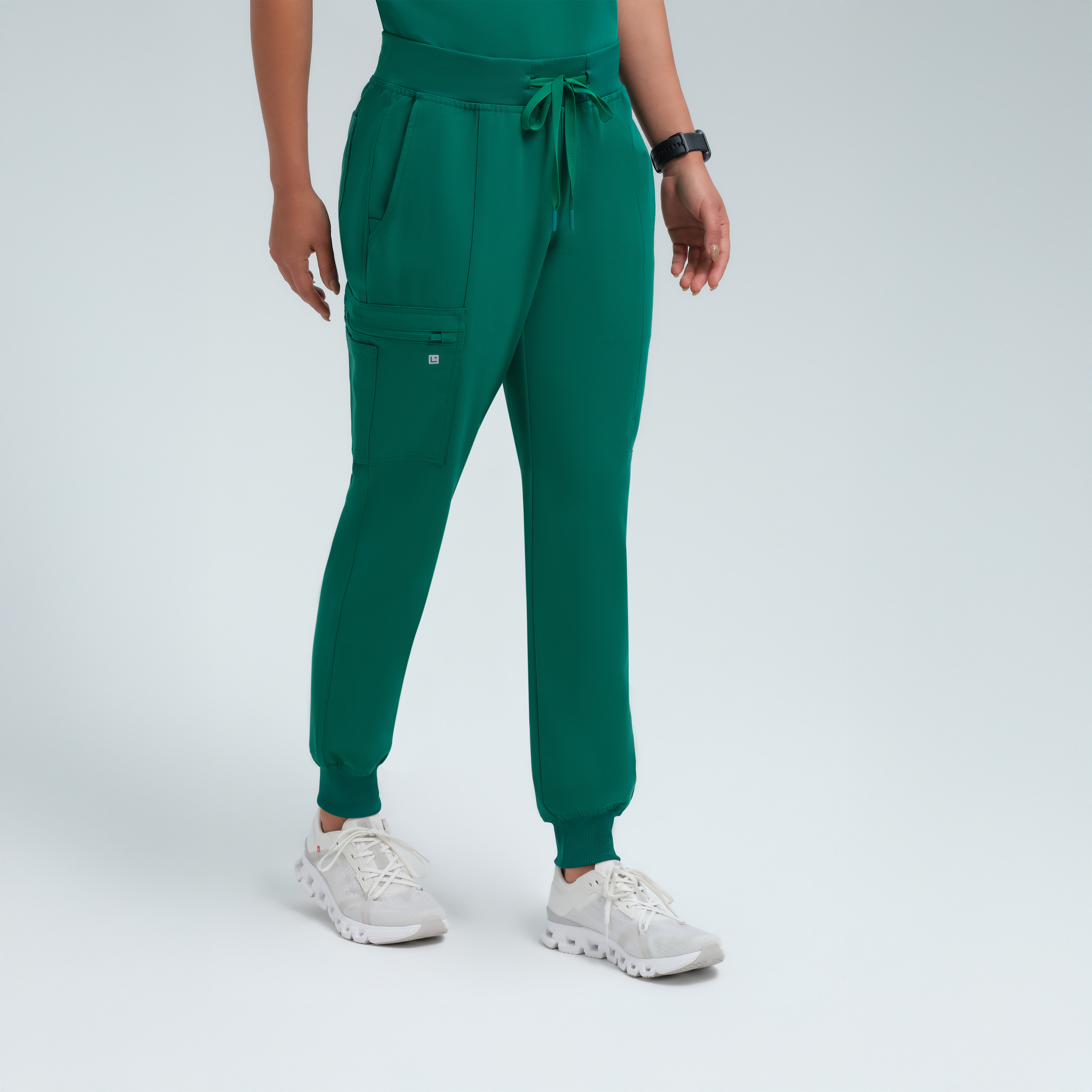 Selena Eight-Pocket Jogger Pants Alpine Green