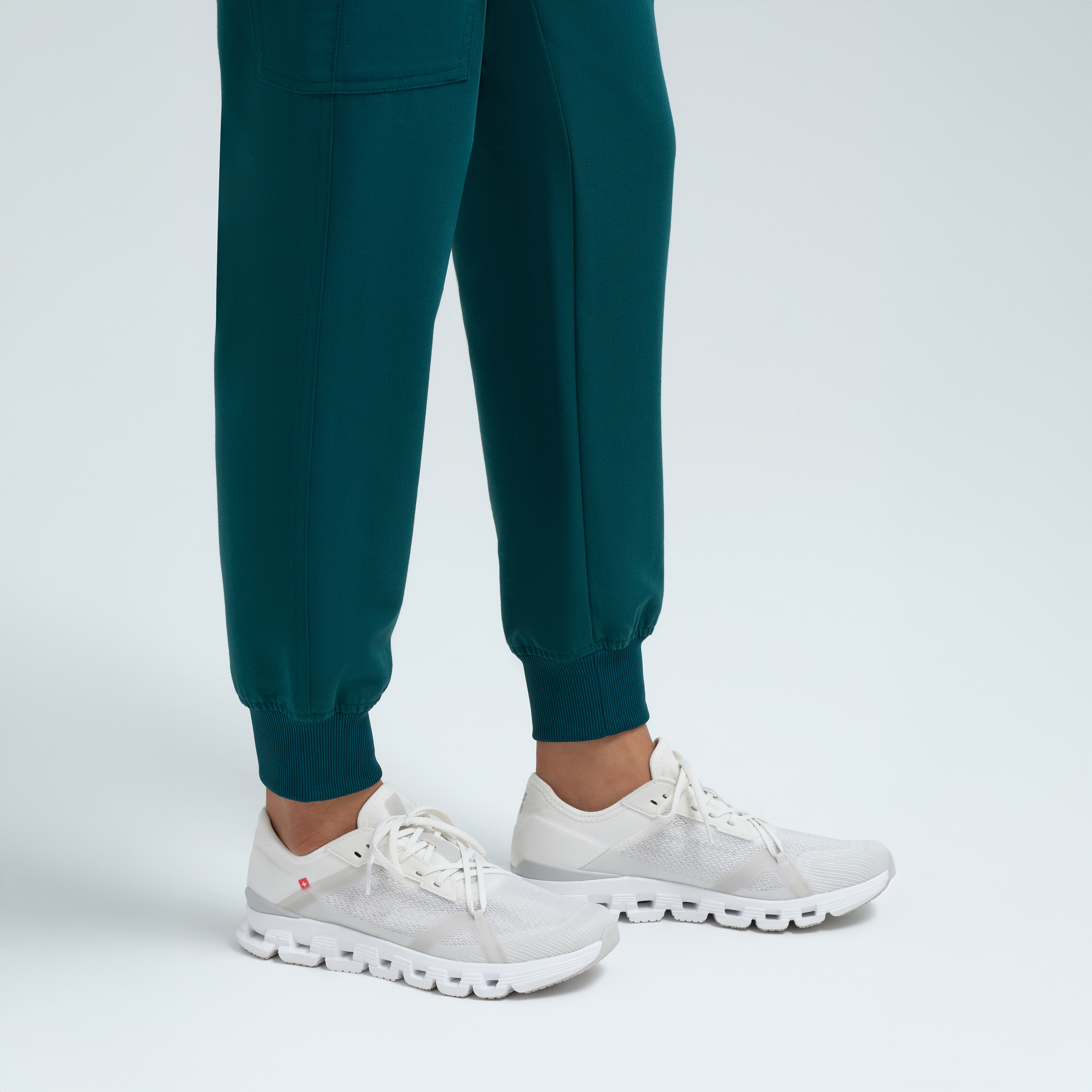 Selena Eight-Pocket Jogger Pants Legion Blue