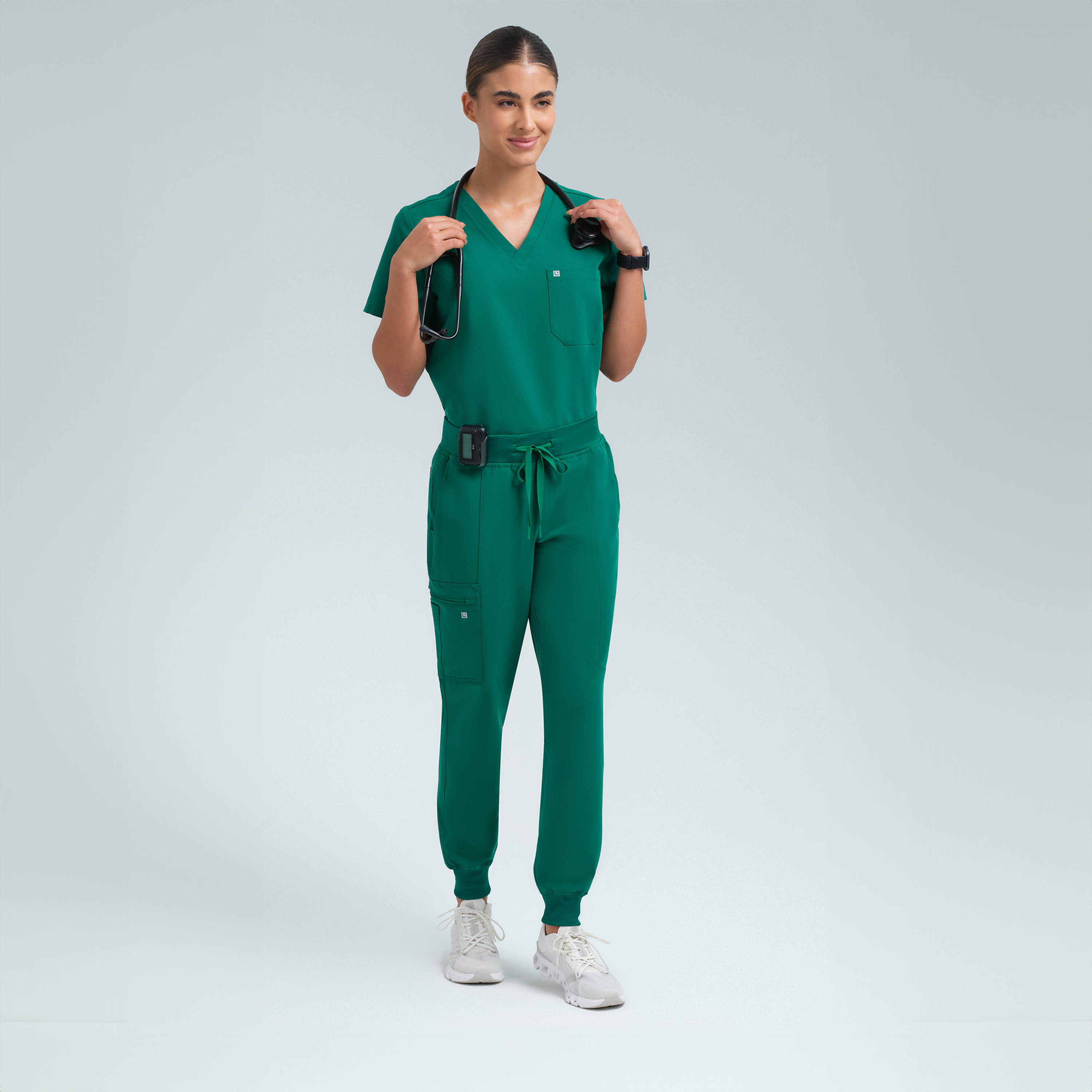 Pantalones deportivos de ocho bolsillos de Selena