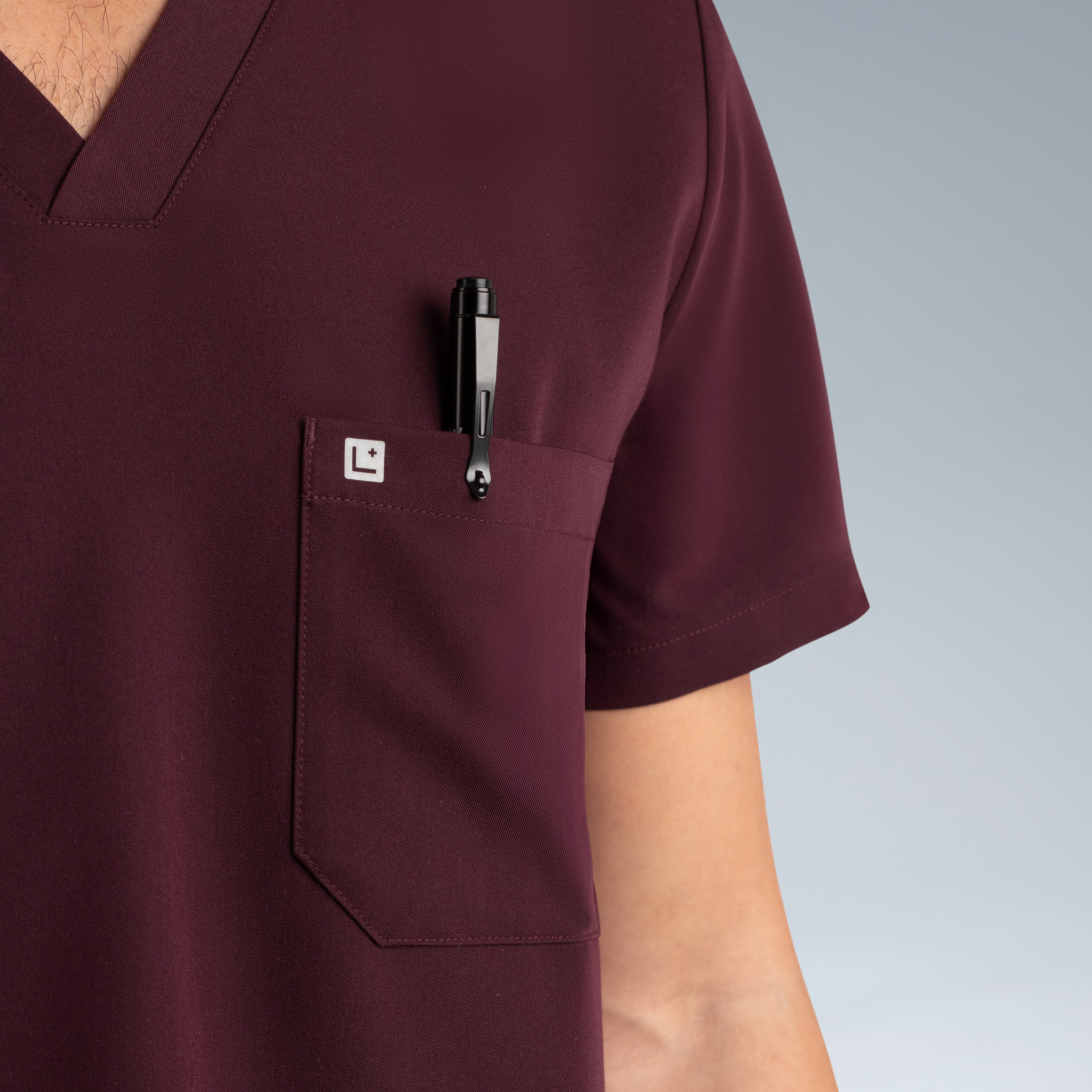 Neo Mens Scrub Top Plum Noir